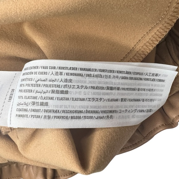 Abercrombie & Fitch Faux Leather Shorts Sz M Elastic Waist Preppy Neutral - Picture 5 of 12